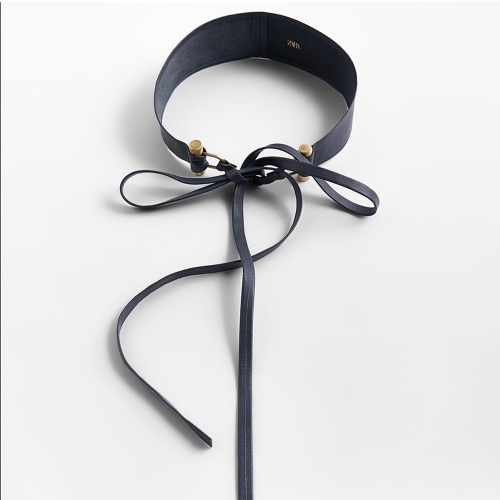 Zara Navy Leather Belt with Gold Buckle
